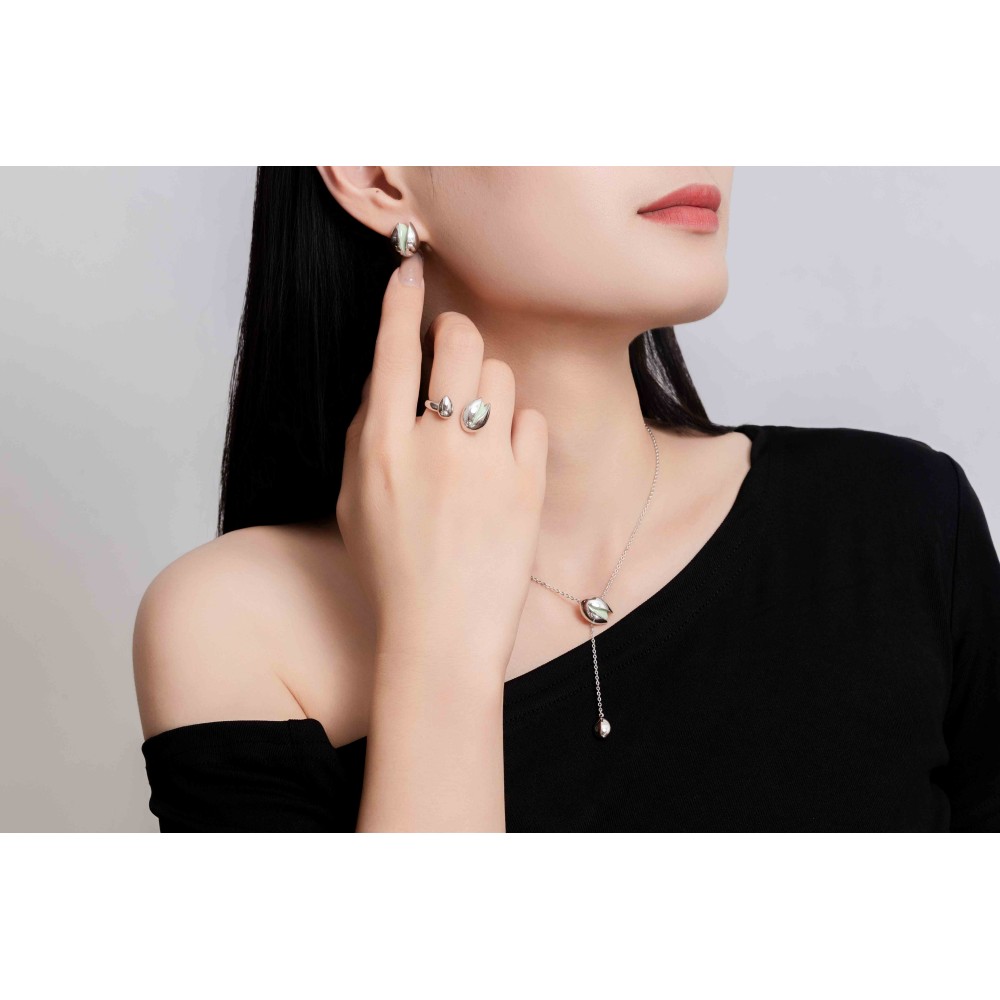 Pistachio Silver Set