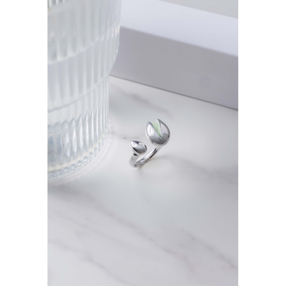 Pistachio Silver Set