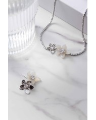 Monet Garden White Necklace