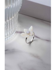 Monet Garden White Ring