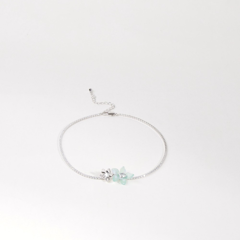 Monet Garden Mint Necklace